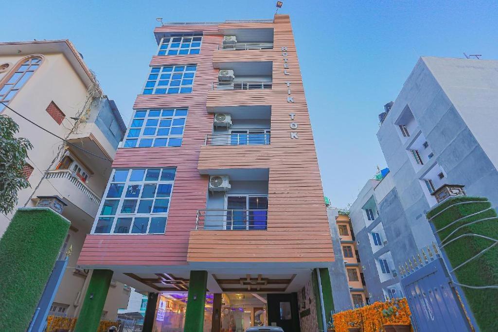 Hotel Tiktok Kathmandu Bagian luar foto